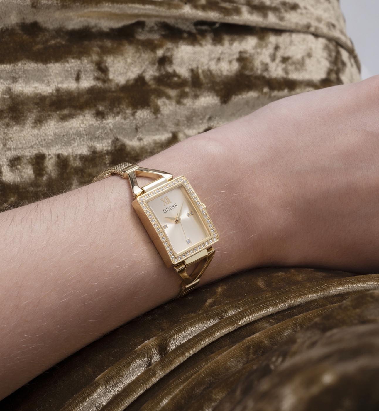 Guess Gugw0400l2 Kadın Kol Saati