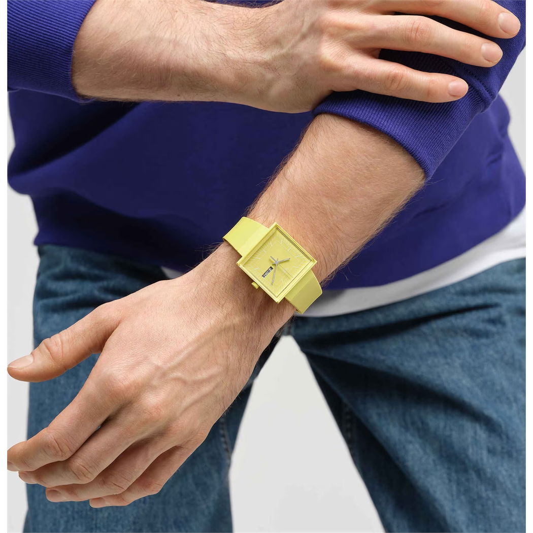 Swatch So34j700  WHAT IF…LEMON?