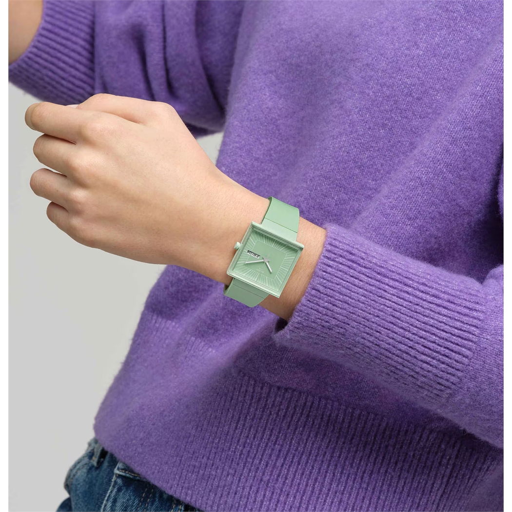 Swatch So34g701 WHAT IF…MINT?