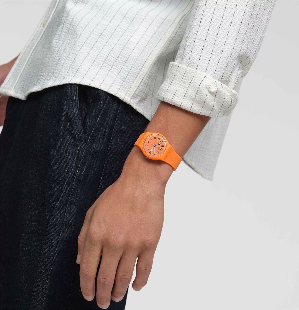 Swatch So28o703  TRENDY LINES IN SIENNA