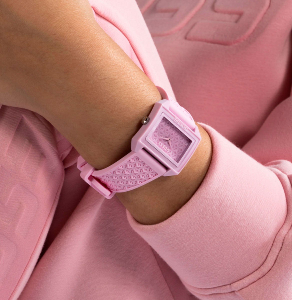 Guess Gugw0677l2 Kadın Kol Saati