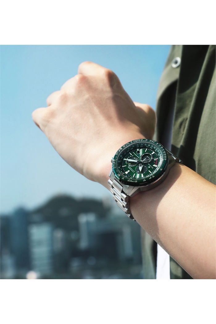Citizen Promaster Cb5004-59W Radio-Controlled