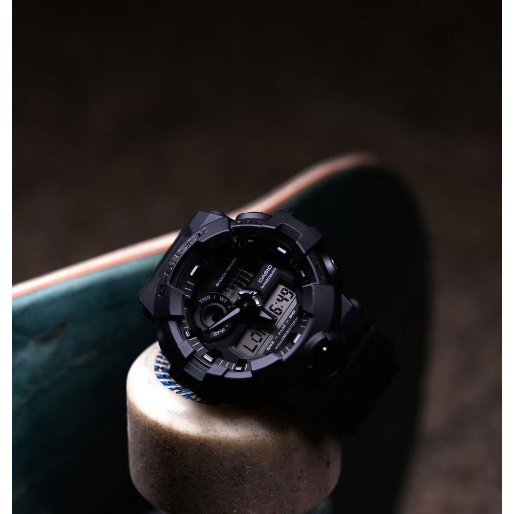 Casio Ga-700Bce-1Adr G-Shock Erkek Kol Saati