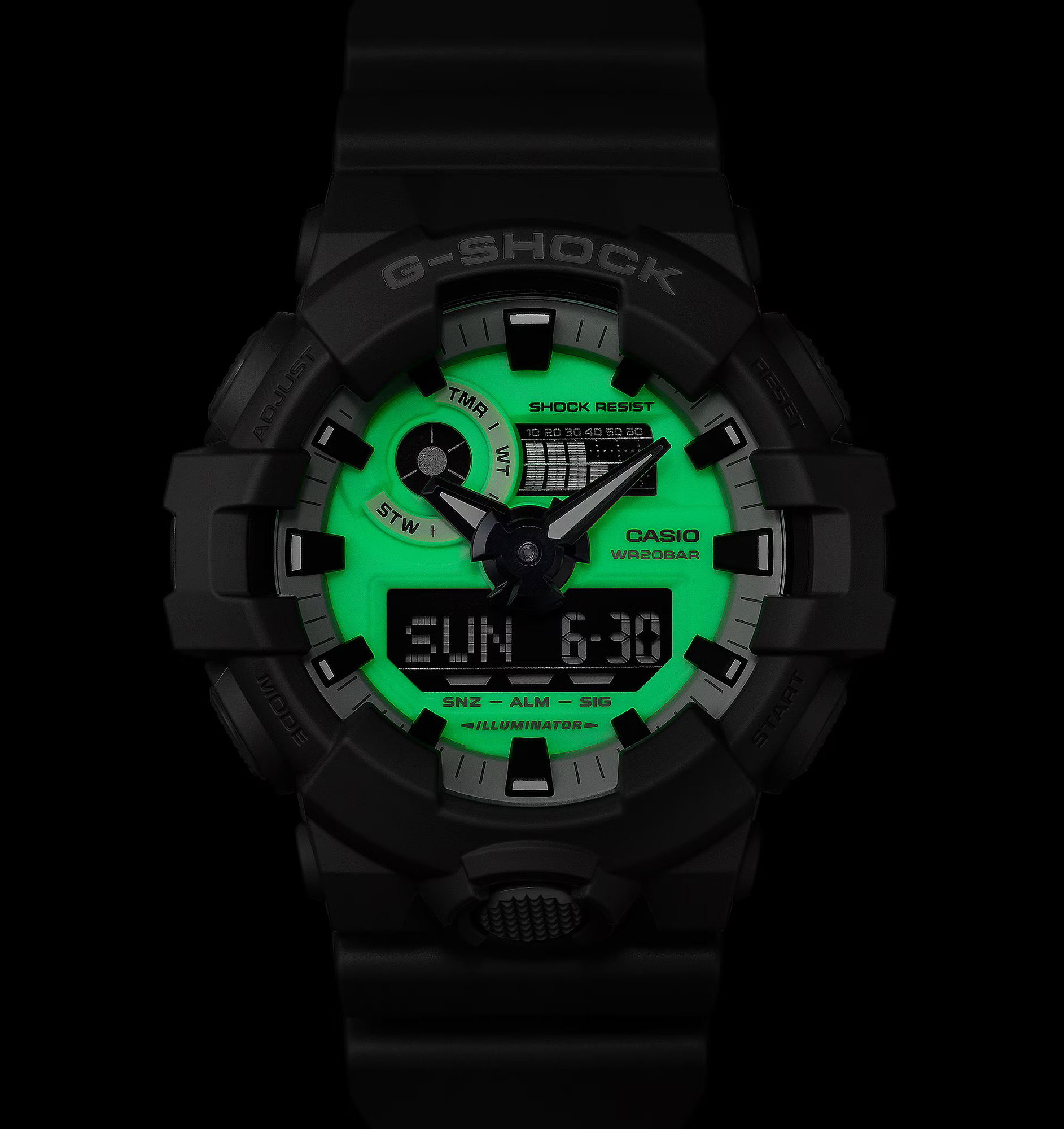 Casio Ga-700Hd-8Adr G-Shock Erkek Kol Saati