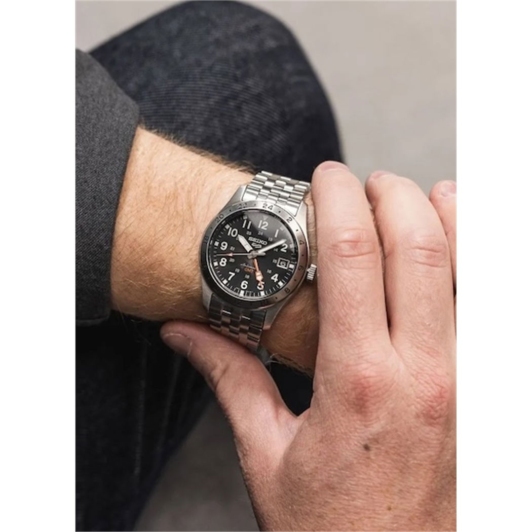 Seiko 5 Sports SSK023K Field GMT Otomatik Erkek Saati