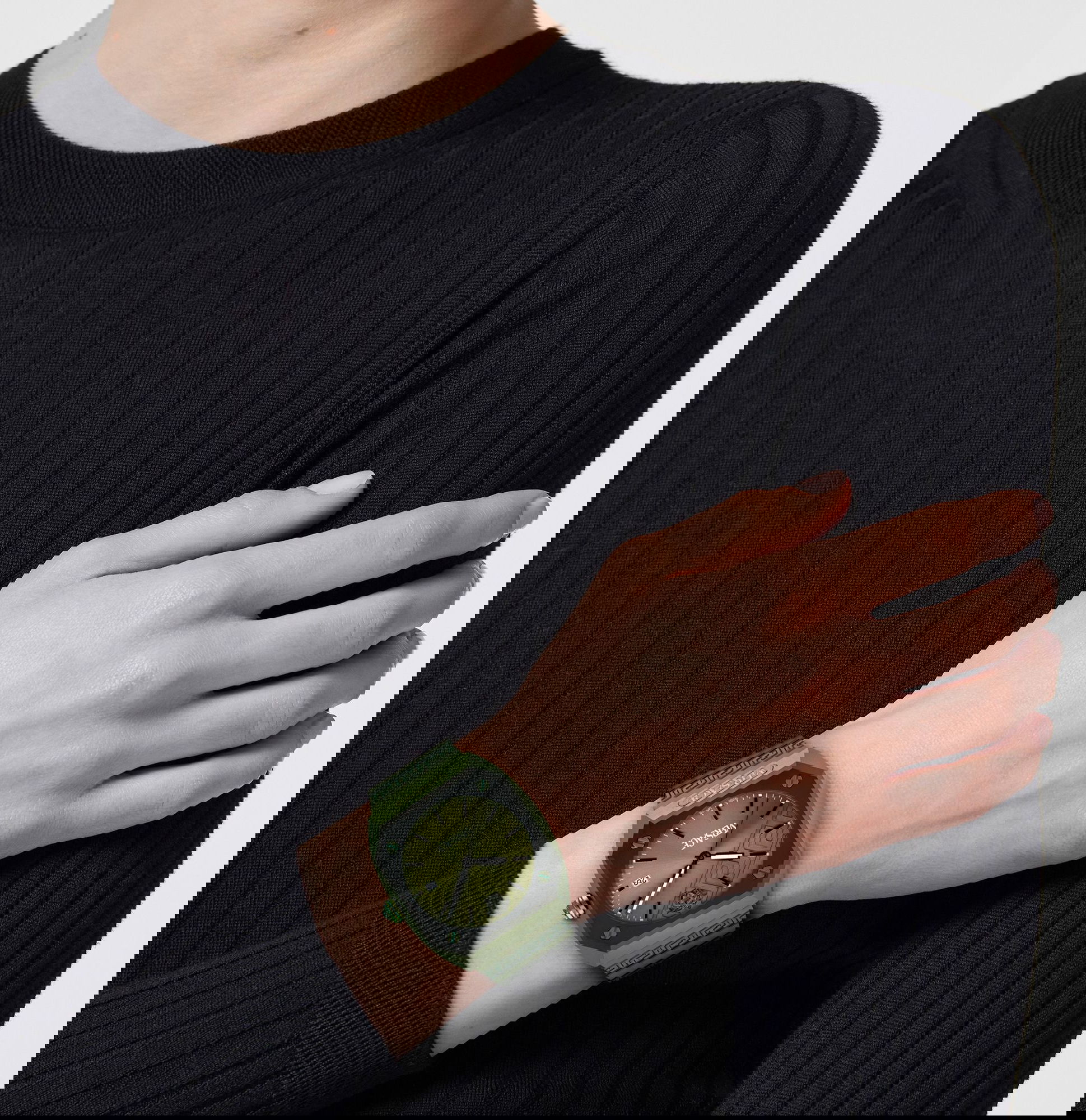 Versace Vrscve8f00324 Erkek Kol Saati