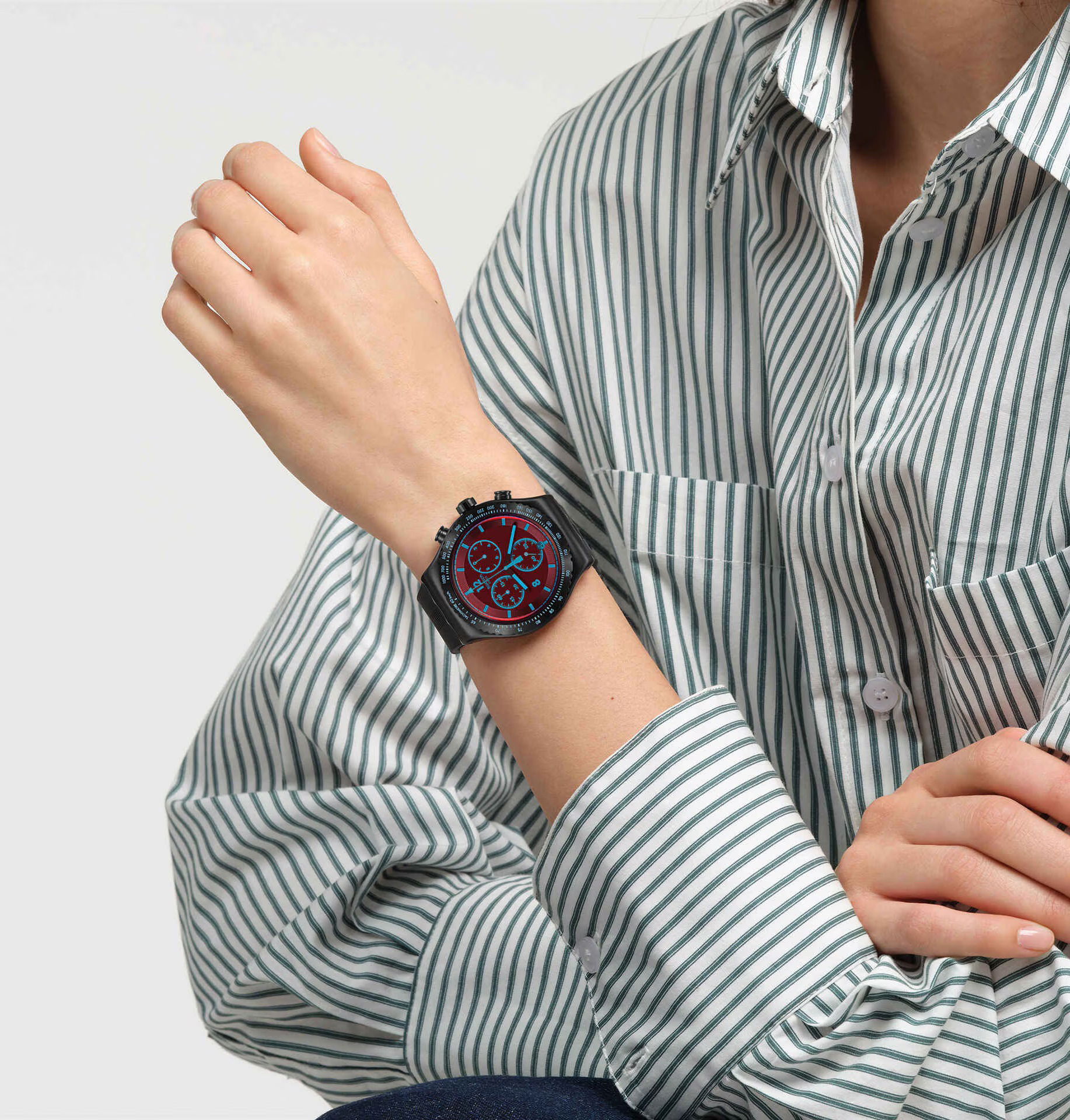 Swatch Yvb417 Crimson Mystique Erkek Kol Saati