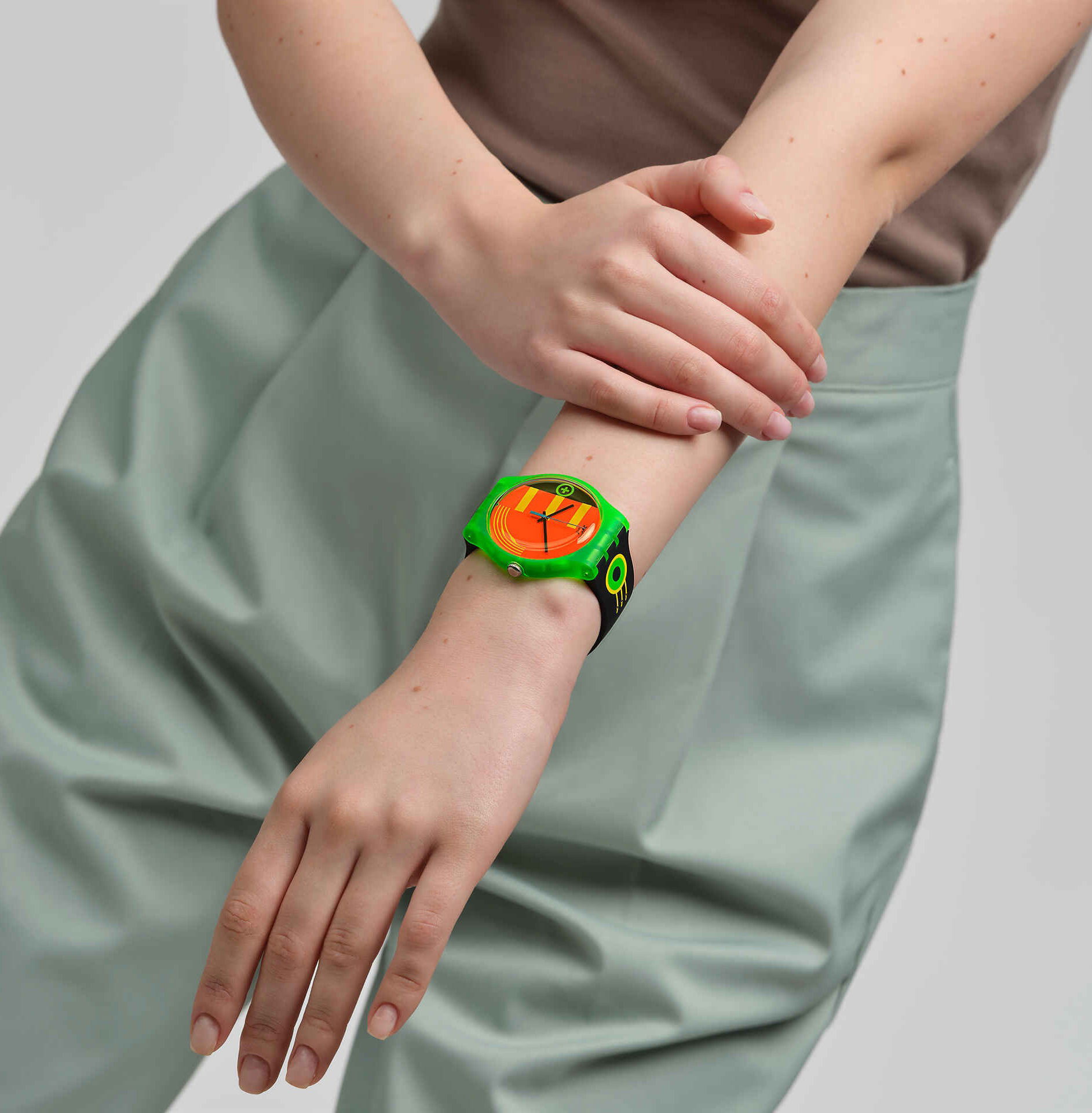 Swatch So29g106 Neon Rider Kol Saati