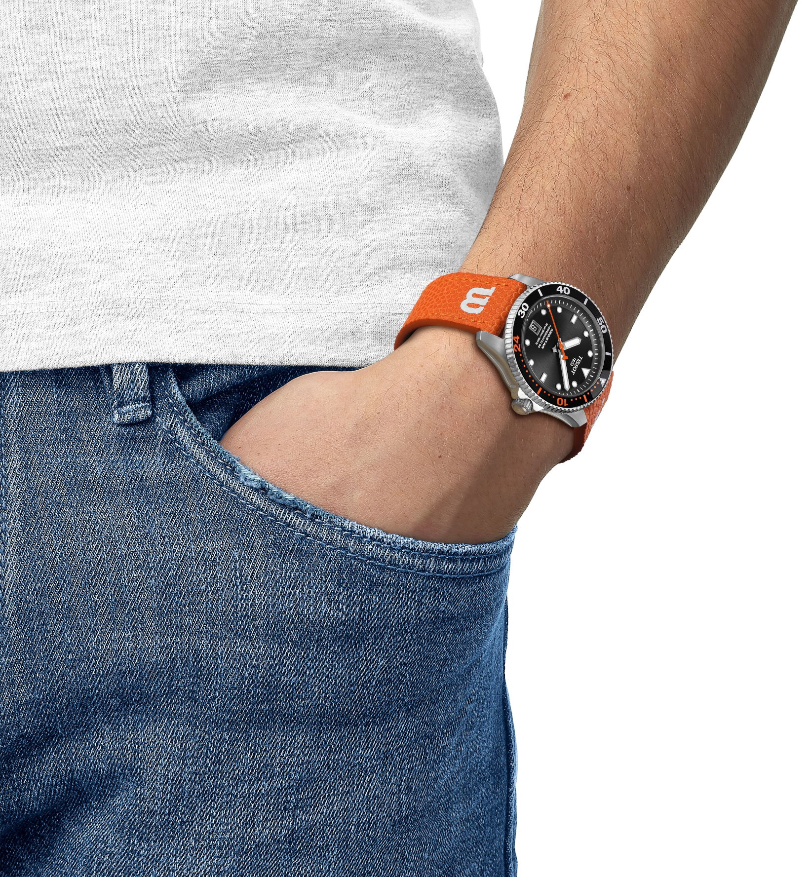 Tissot Seastar Wilson WNBA 40mm T1208071705100 - Otomatik Kol Saati (T120.807.17.051.00)