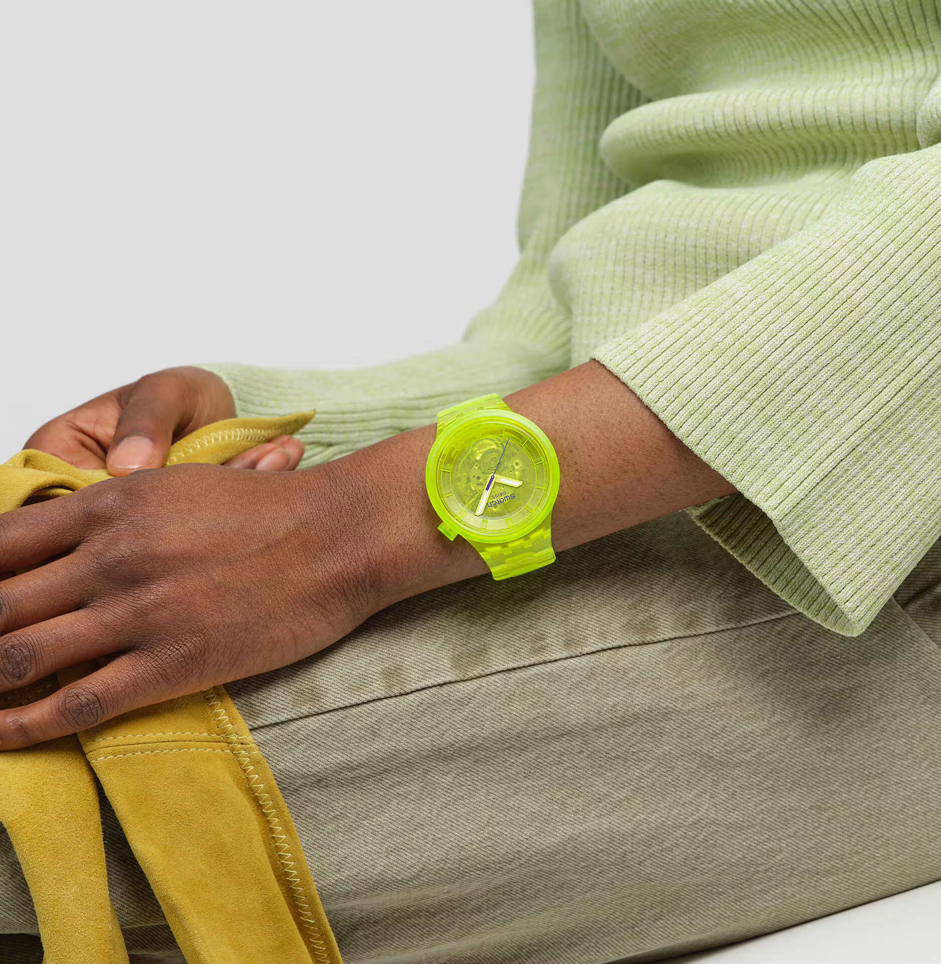 Swatch Sb05j103 Yellow Joy Kol Saati