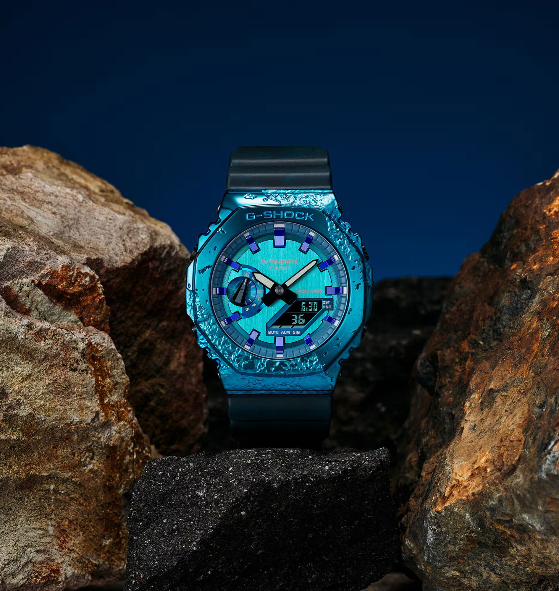 Casio Gm-2140Gem-2Adr G-Shock Erkek Kol Saati