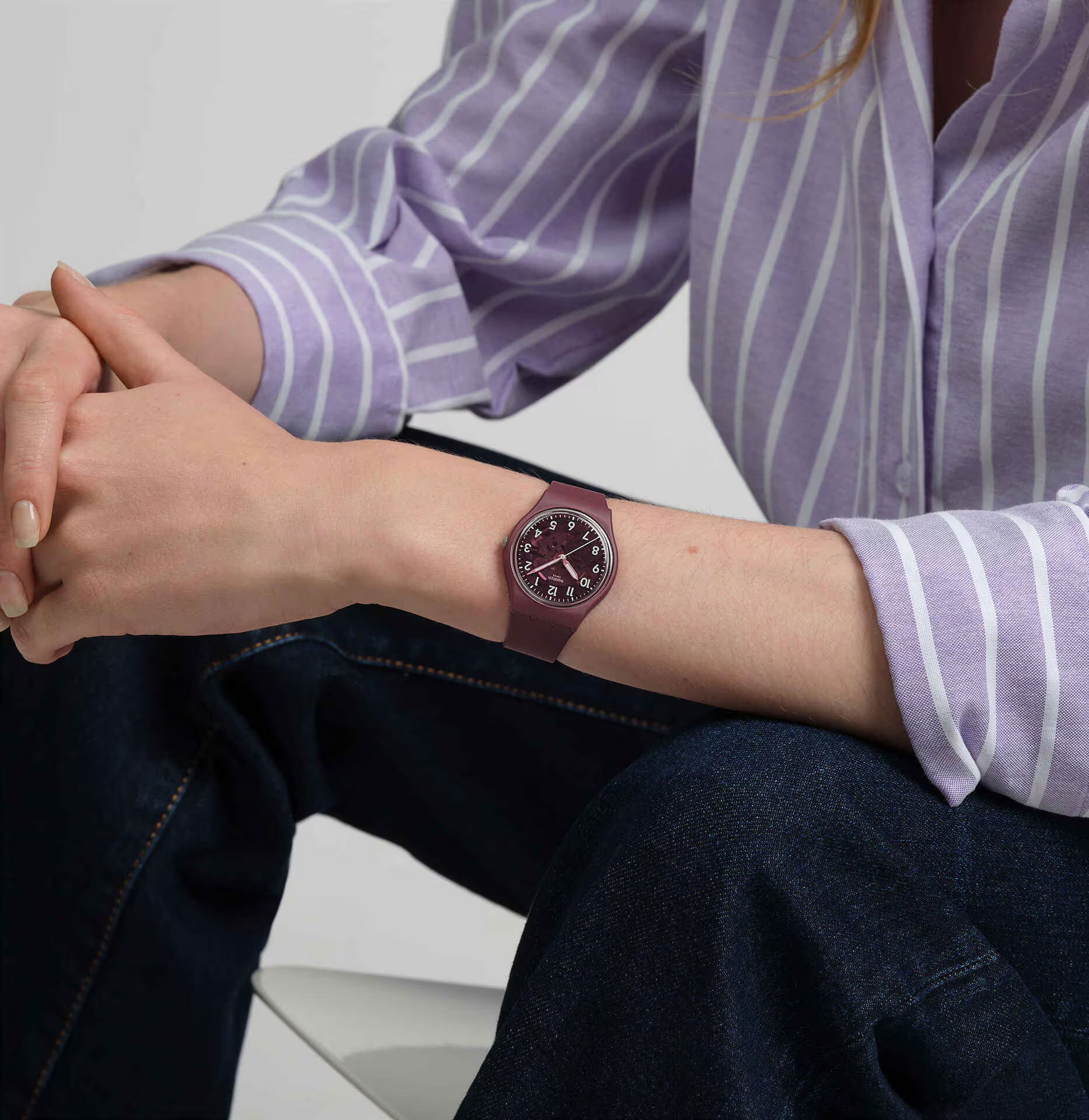 Swatch THRU THE CROWN GLASS So28r115