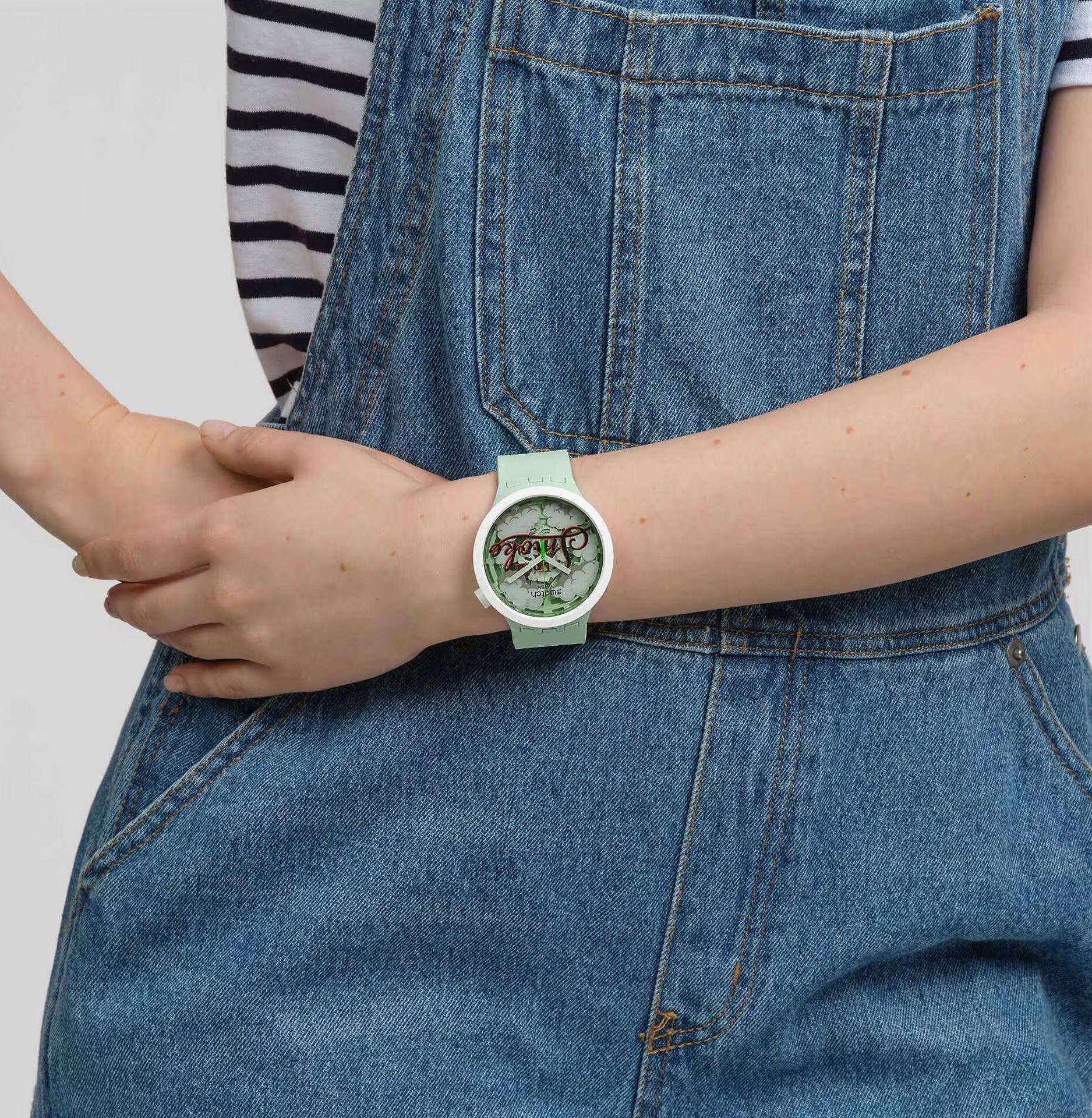 Swatch UP IN SMOKE Sb03z103 Kol Saati