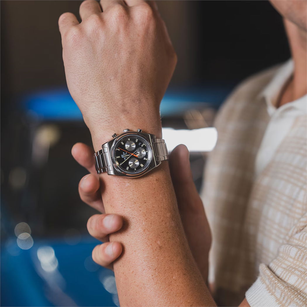 Casio Efb-730D-1Avudf Edifice Erkek Kol Saati