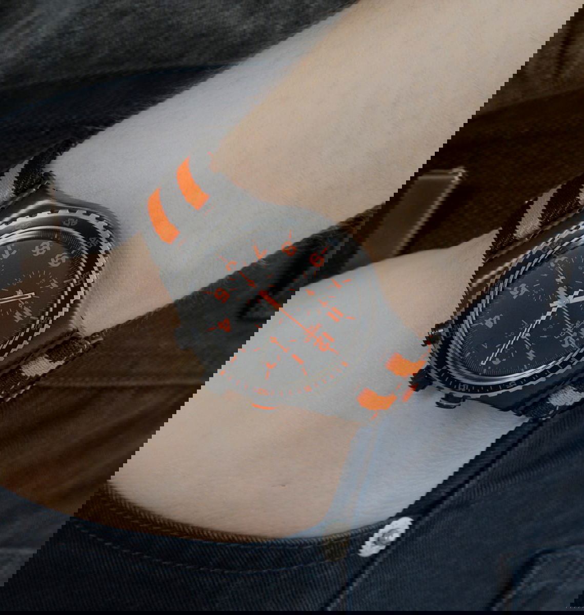 Swatch Yvb401 Garosugil Erkek Saati