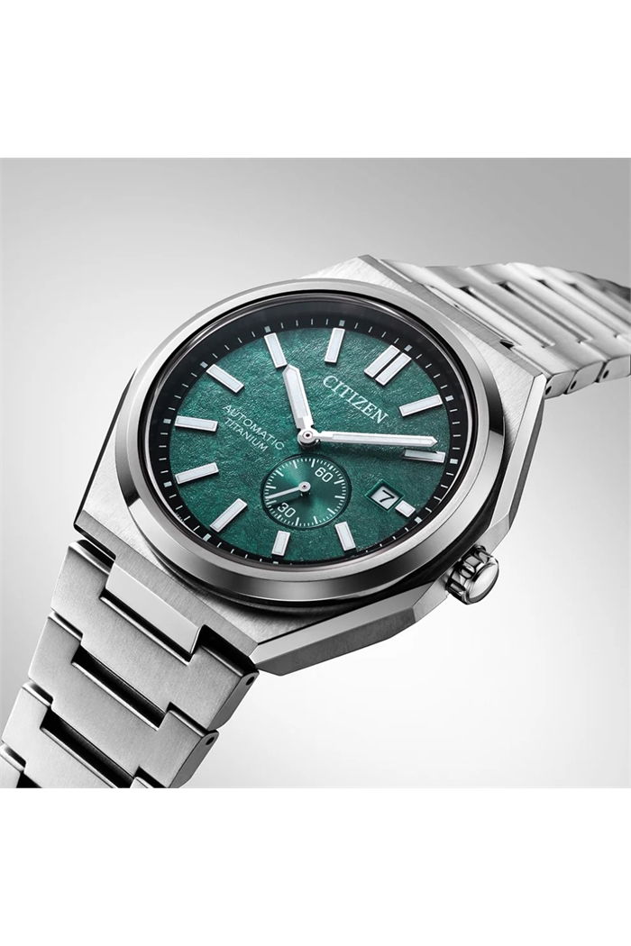 Citizen Zenshin Super Titanium Small Seconds Nj0180-80X