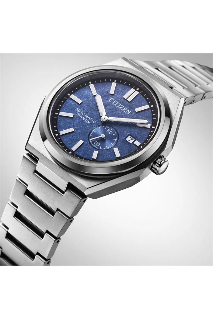 Citizen Zenshin Super Titanium Small Seconds Nj0180-80L