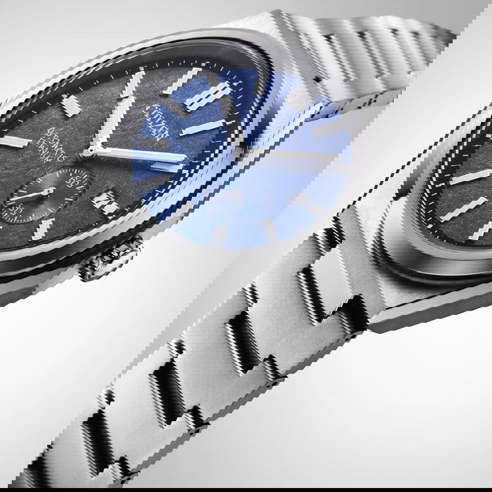 Citizen Zenshin Super Titanium Small Seconds Nj0180-80L