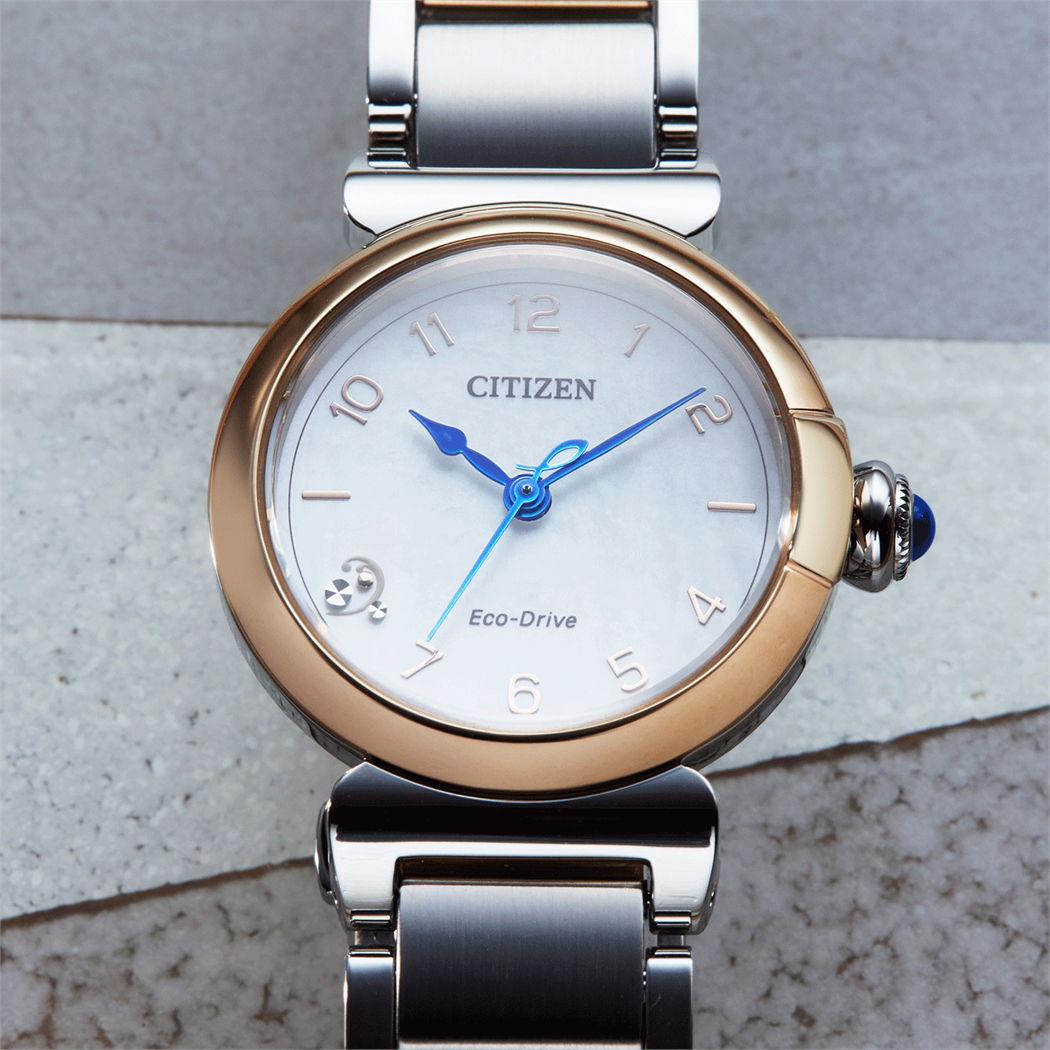 Citizen Em1136-87D Kadın Kol Saati