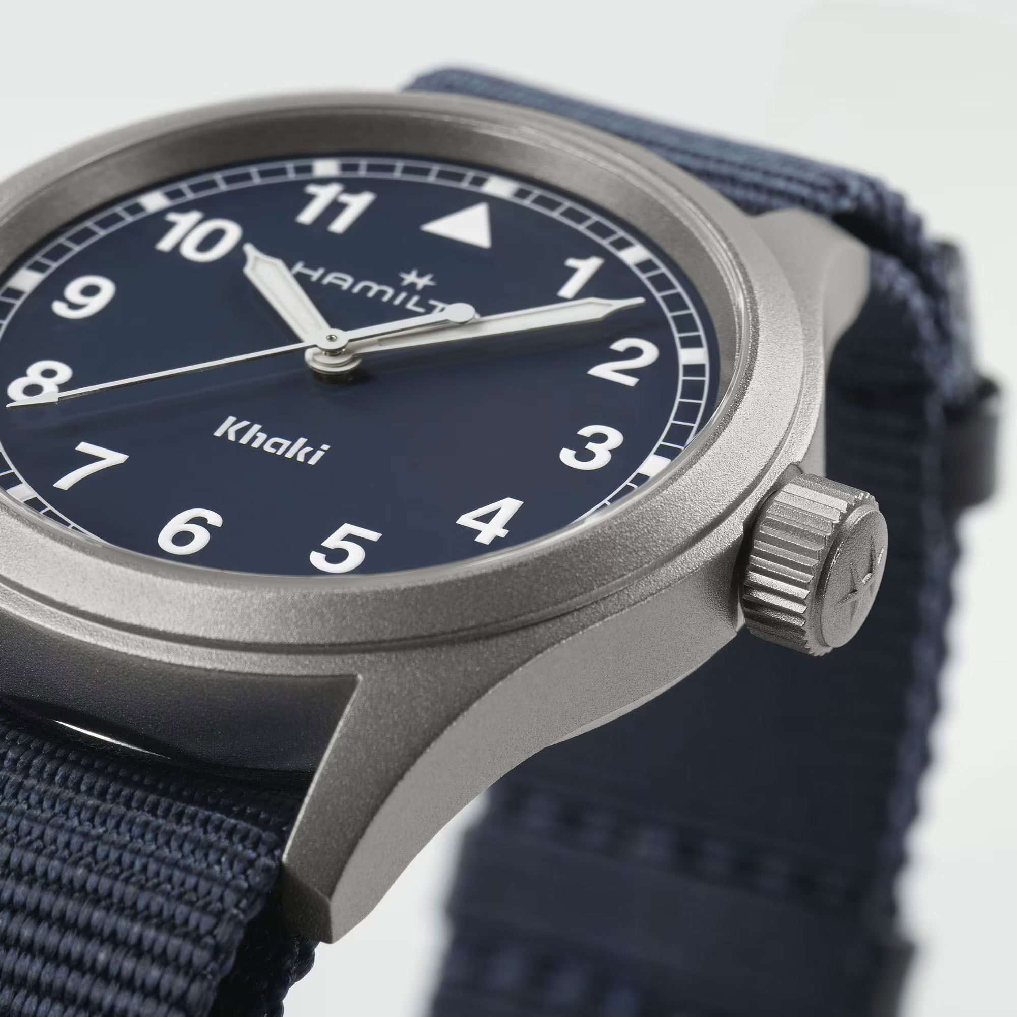 Hamilton H69401940 Khaki Field Quartz 38mm Erkek Kol Saati