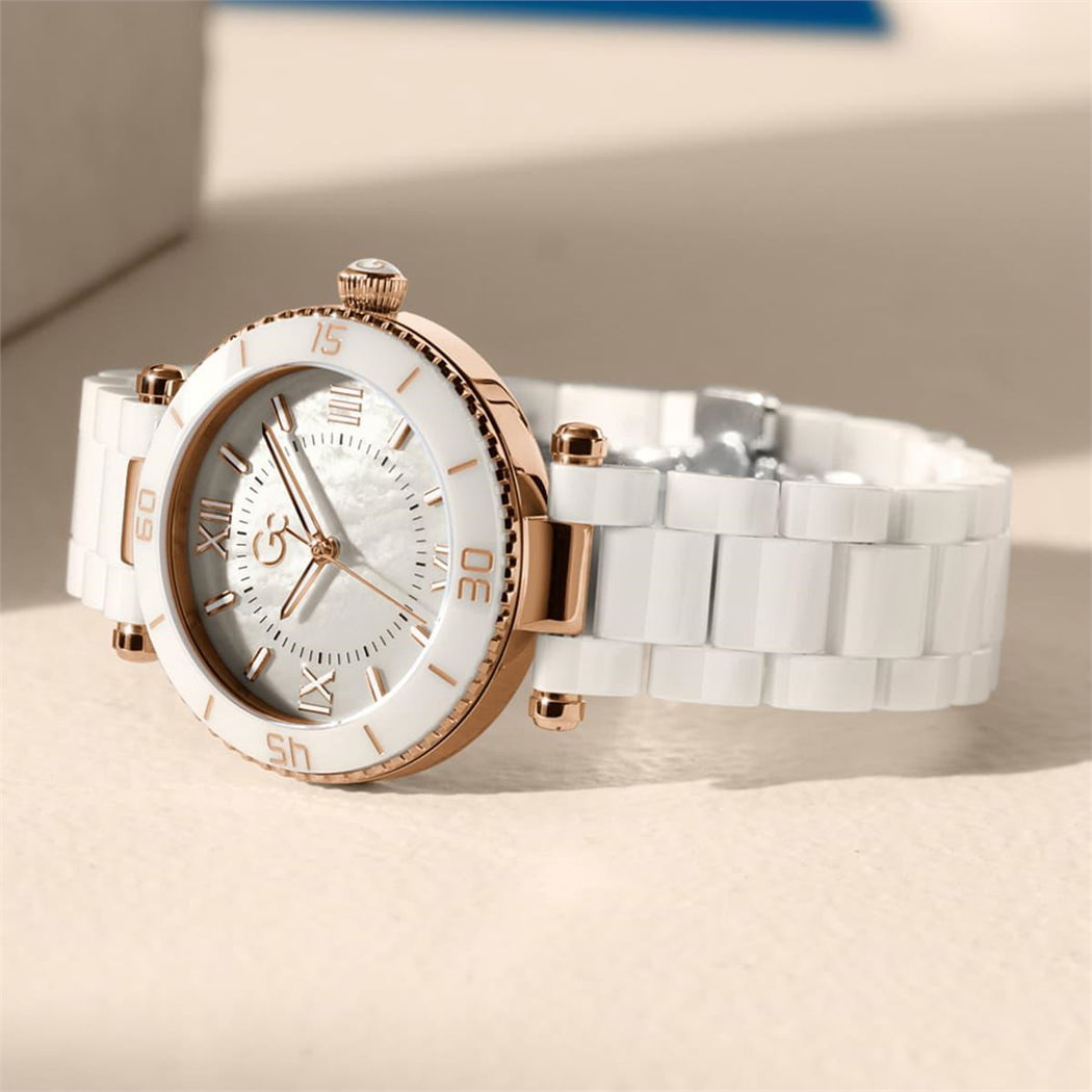 Gc Gcz05007l1mf Kadın Kol Saati