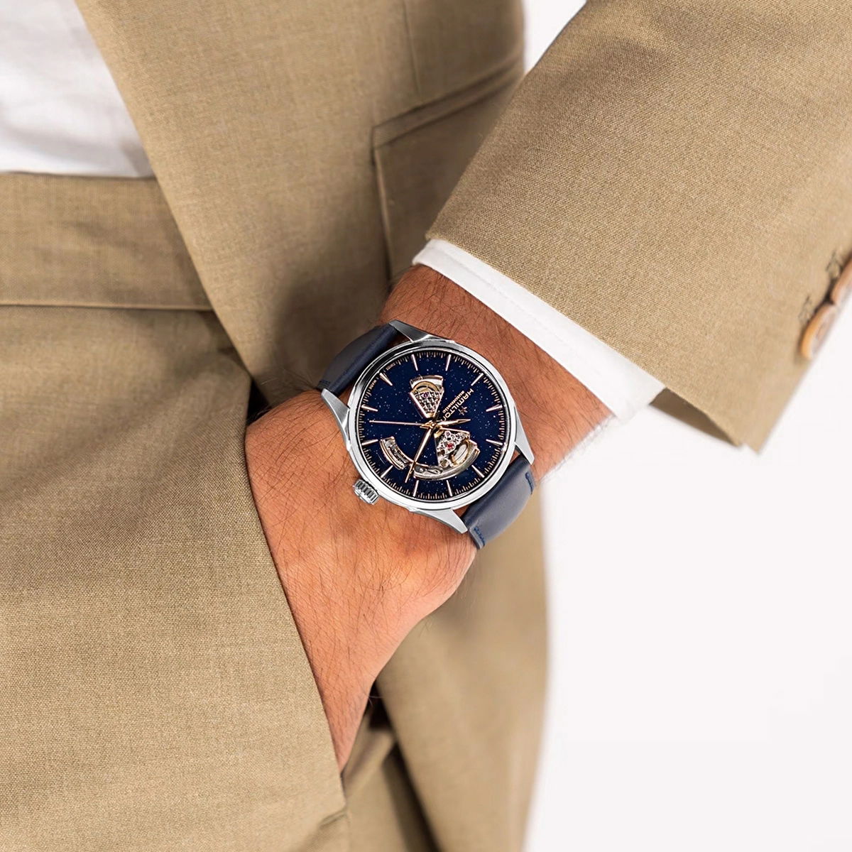 Jazzmaster Open Heart Auto 42mm H32705640