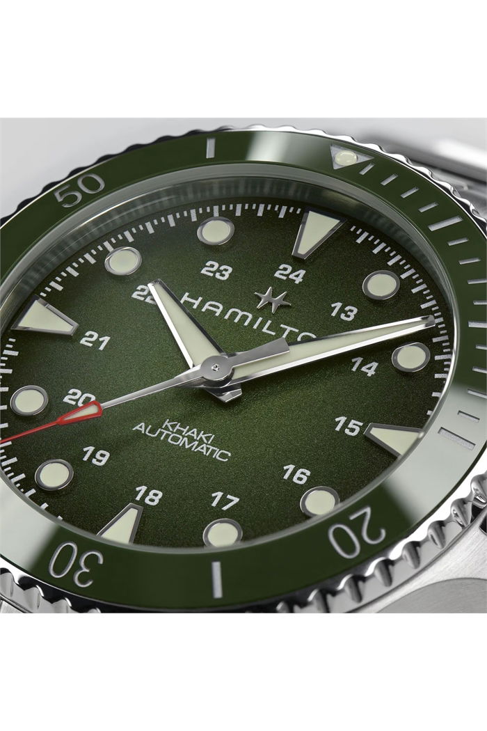 Hamilton Khaki Navy Scuba Auto H82525160