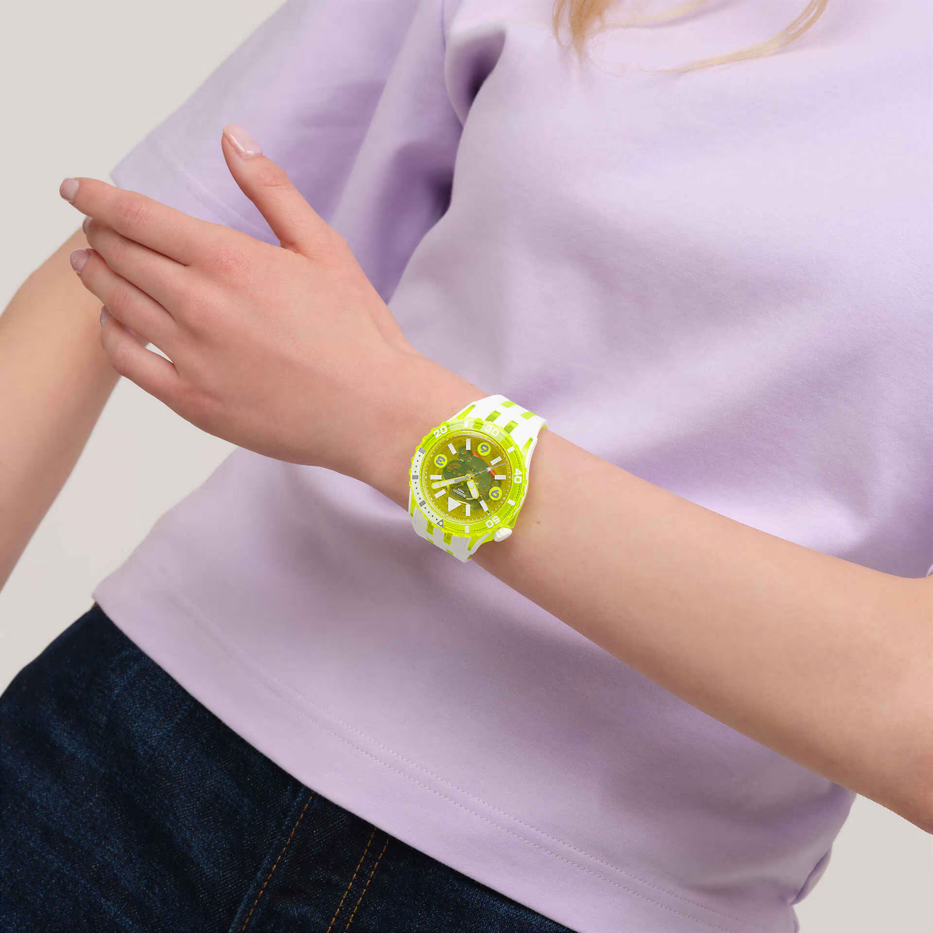 Swatch Egg Yold SSCU09J100 Unisex Quartz Saat