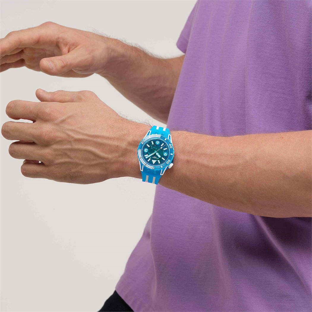 Swatch Sscu09s100 Blue Fire Unisex Polimer Saat