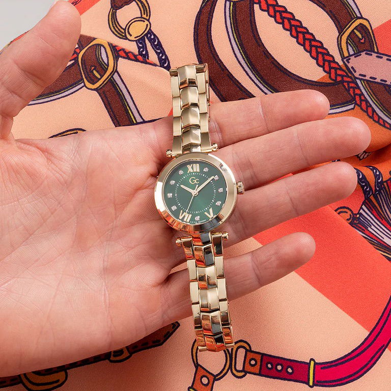 Gc Gcy93007l9 Kadın Kol Saati