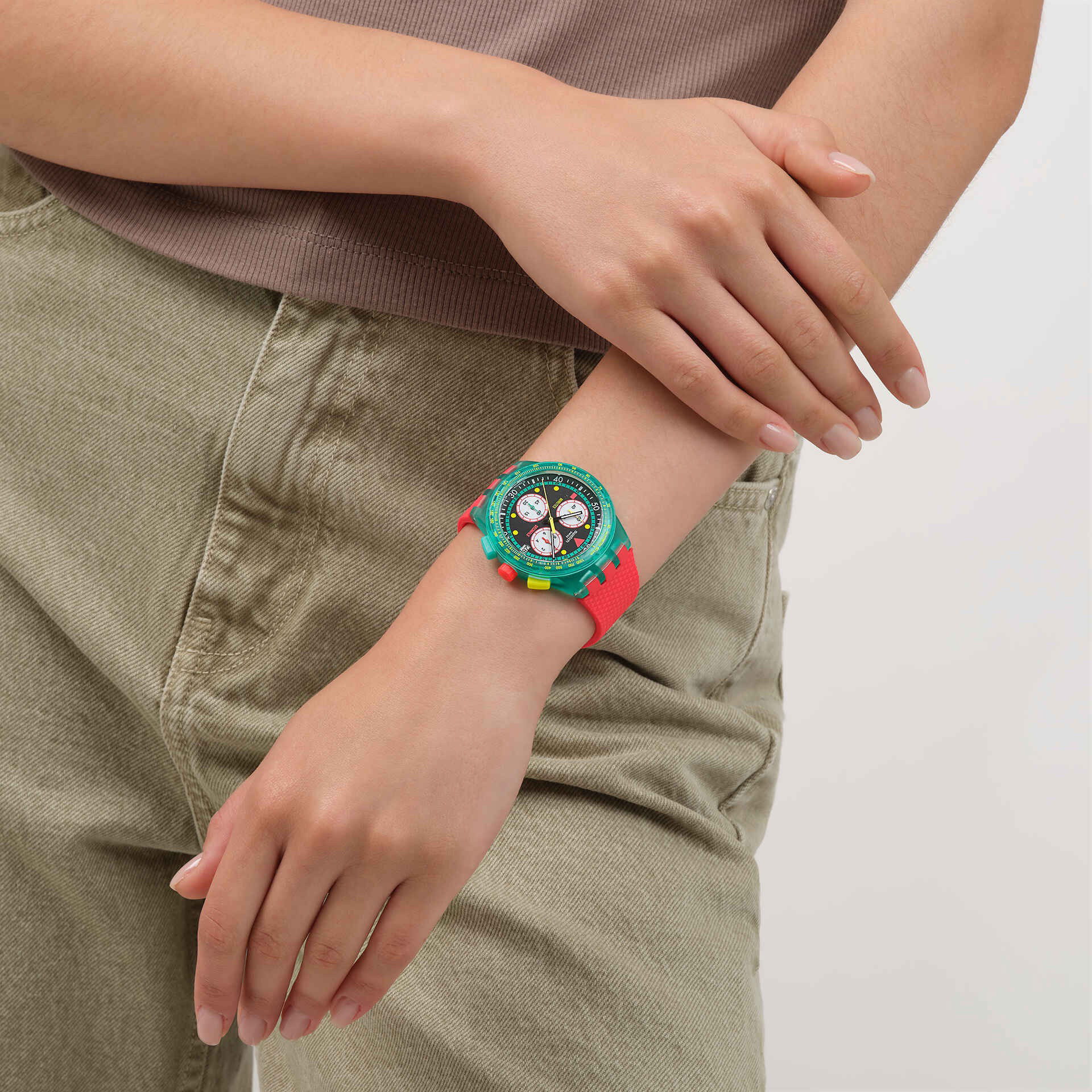 Swatch Susg409 Neon Emerald Chrono Erkek Kol Saati