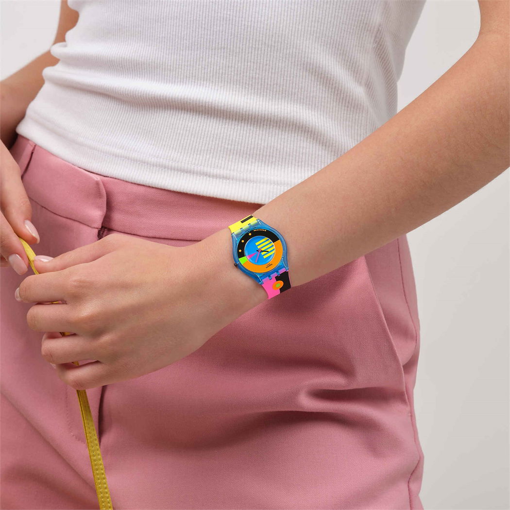Swatch Ss08s101 Neon Flumotions Kadın Kol Saati
