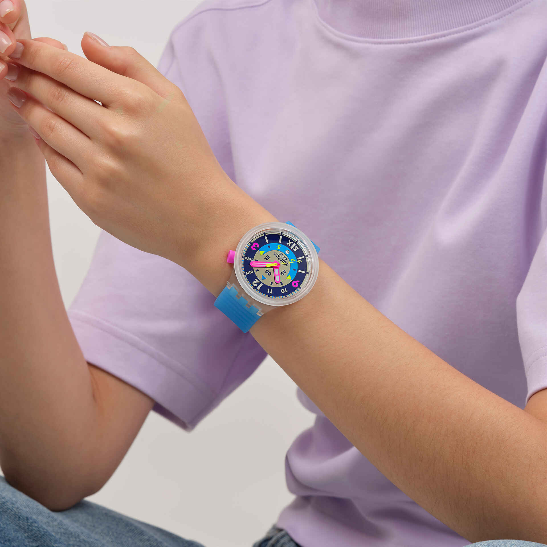 Swatch Sb01k400 Neon Hielo Erkek Kol Saati