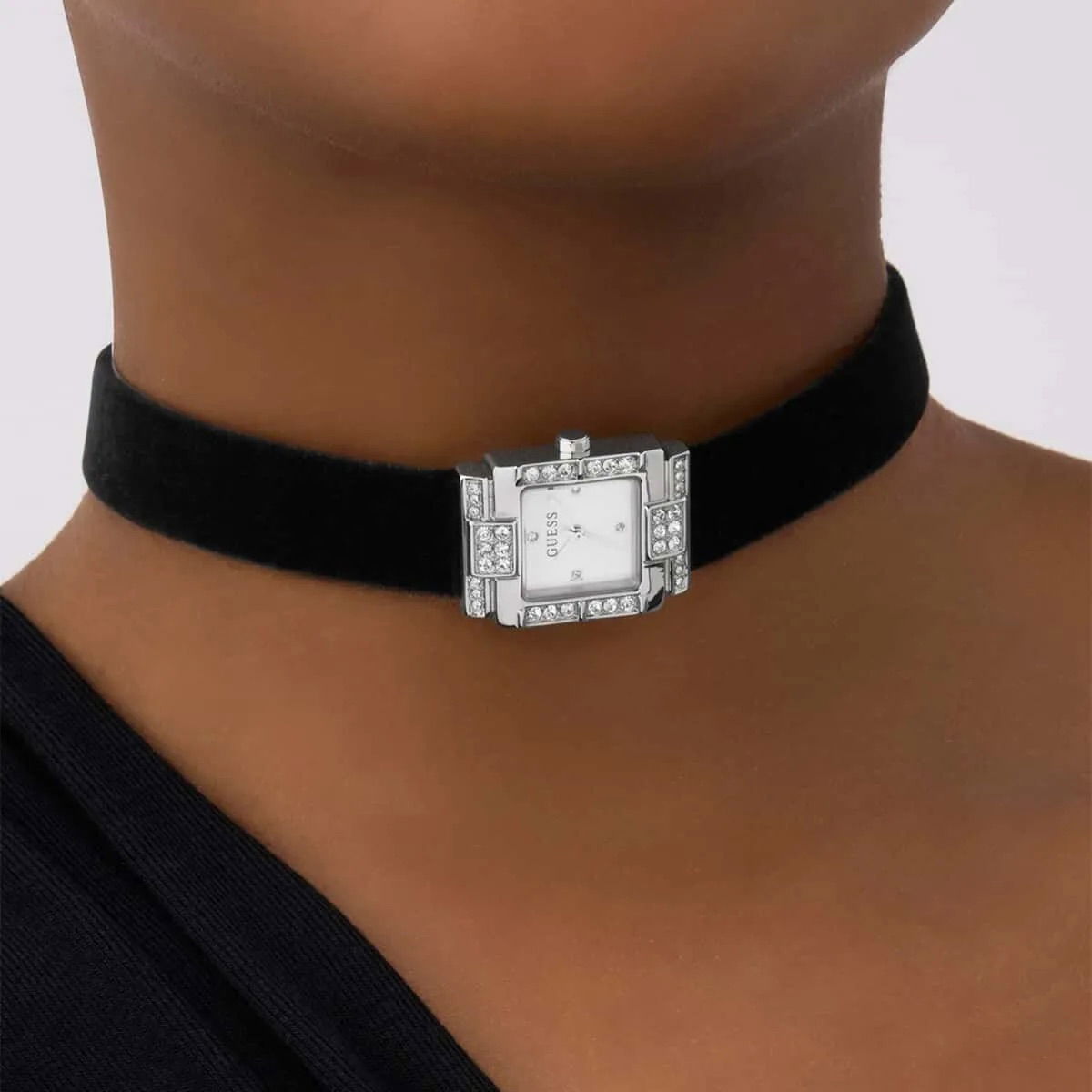 Guess Gugw0947l1 Kadın Kolye Saat