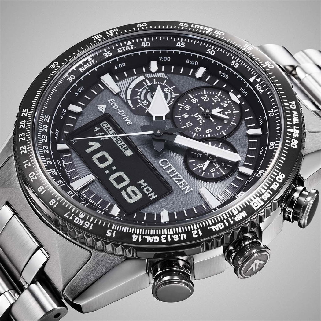 Citizen Promaster Sky Jv2006-55H Erkek Kol Saati