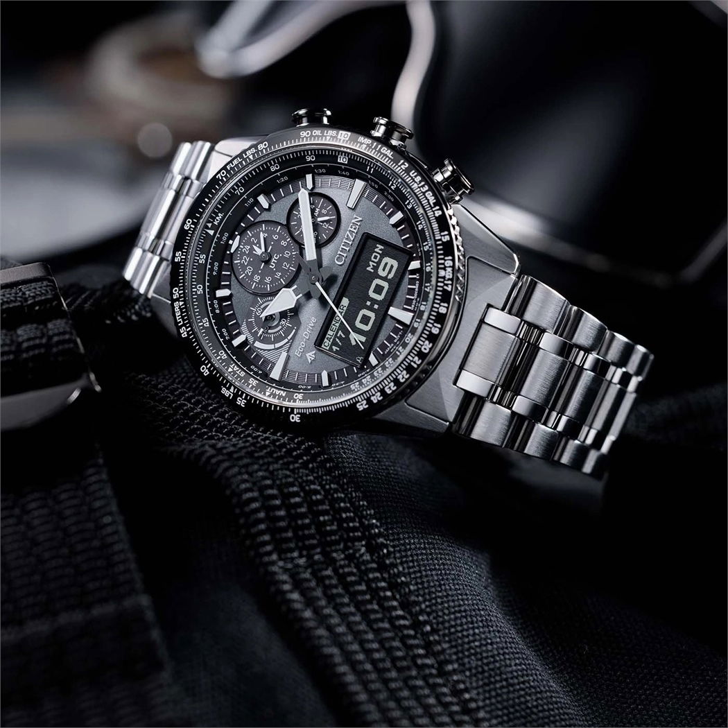 Citizen Promaster Sky Jv2006-55H Erkek Kol Saati