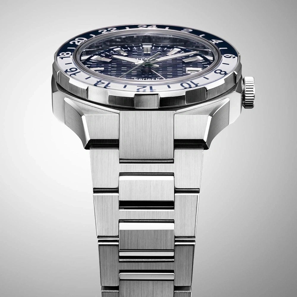 Citizen Series8 GMT Nb6034-58L Otomatik Erkek Kol Saati