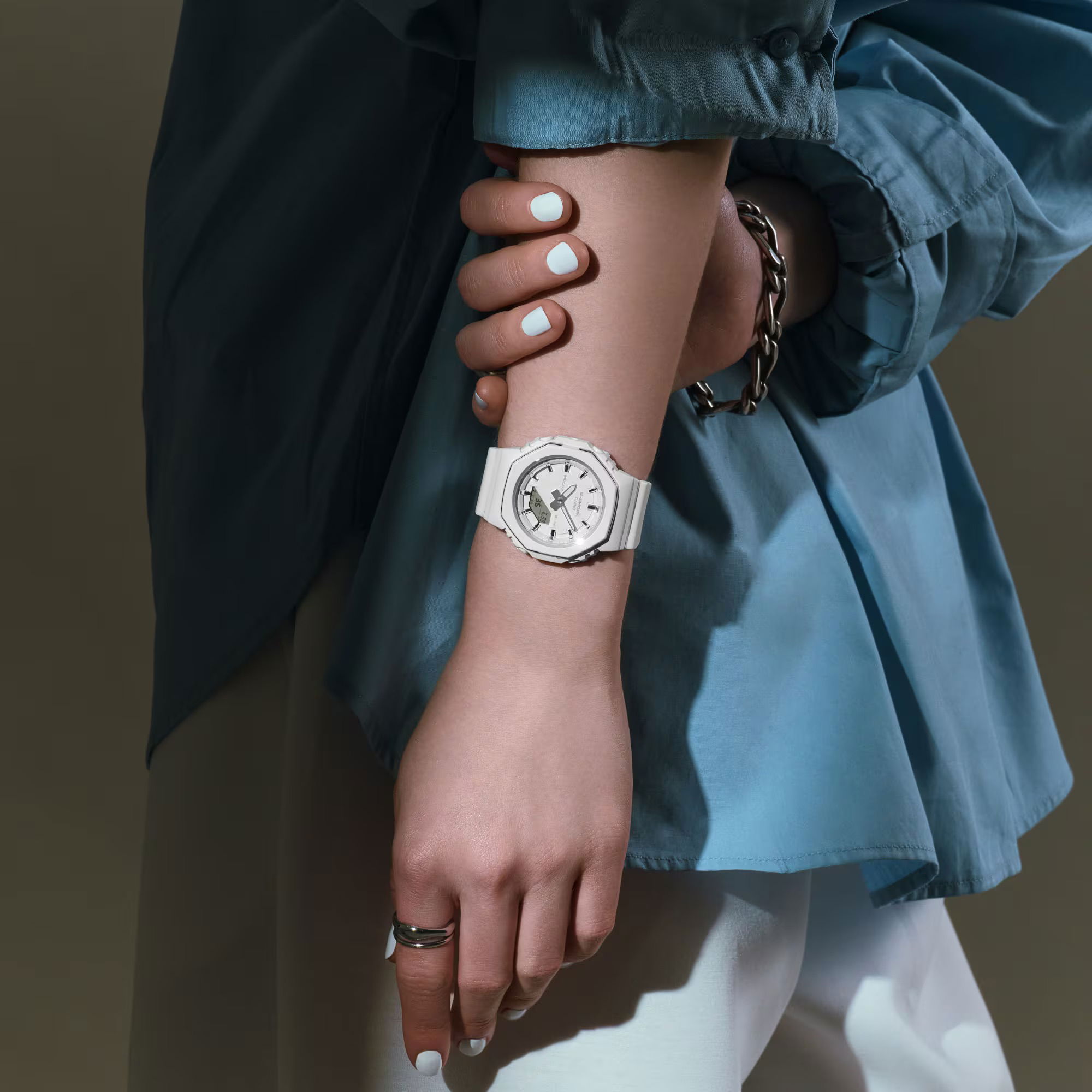 Casio Gma-P2110-7Adr G-Shock Kadın Kol Saati