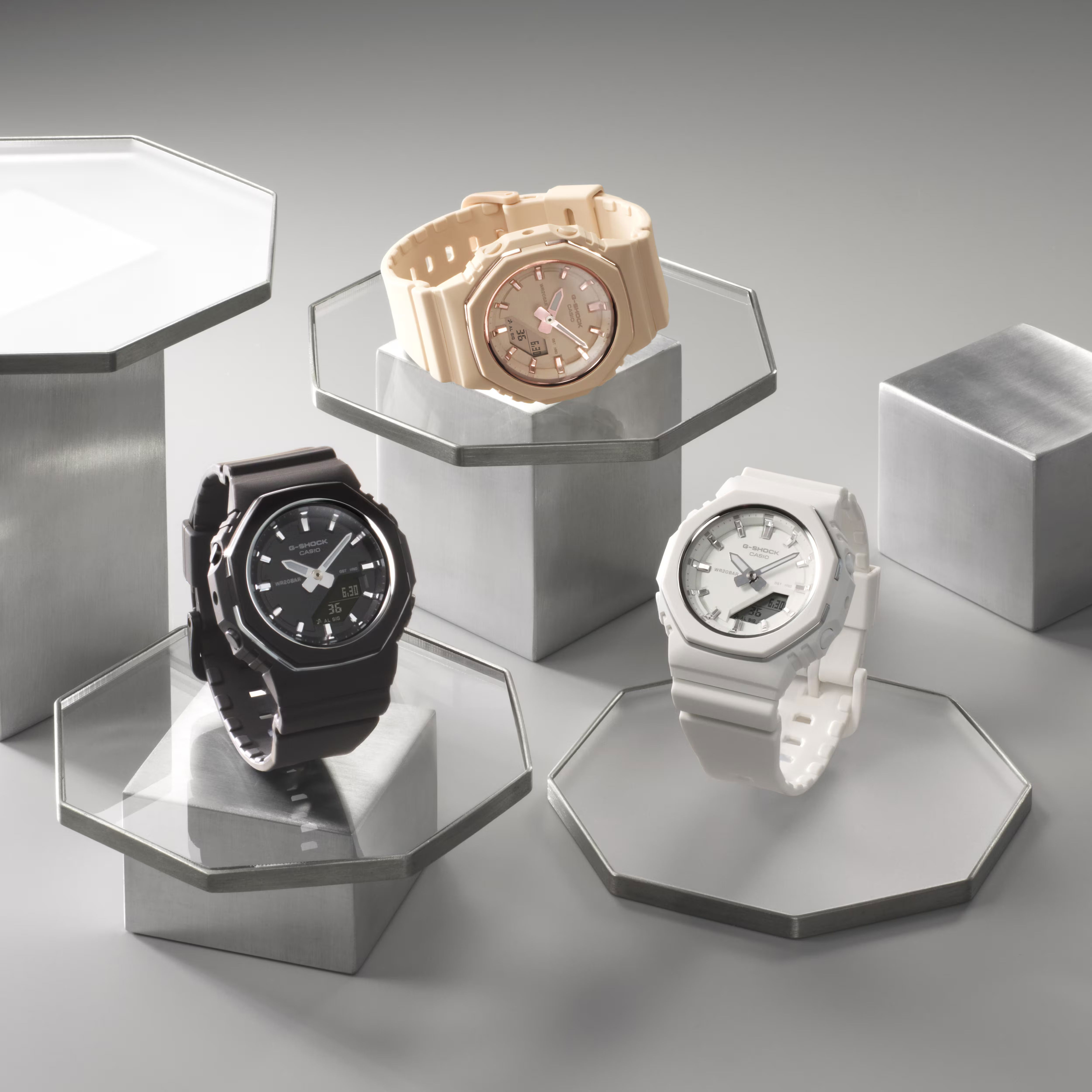 Casio Gma-P2110-7Adr G-Shock Kadın Kol Saati