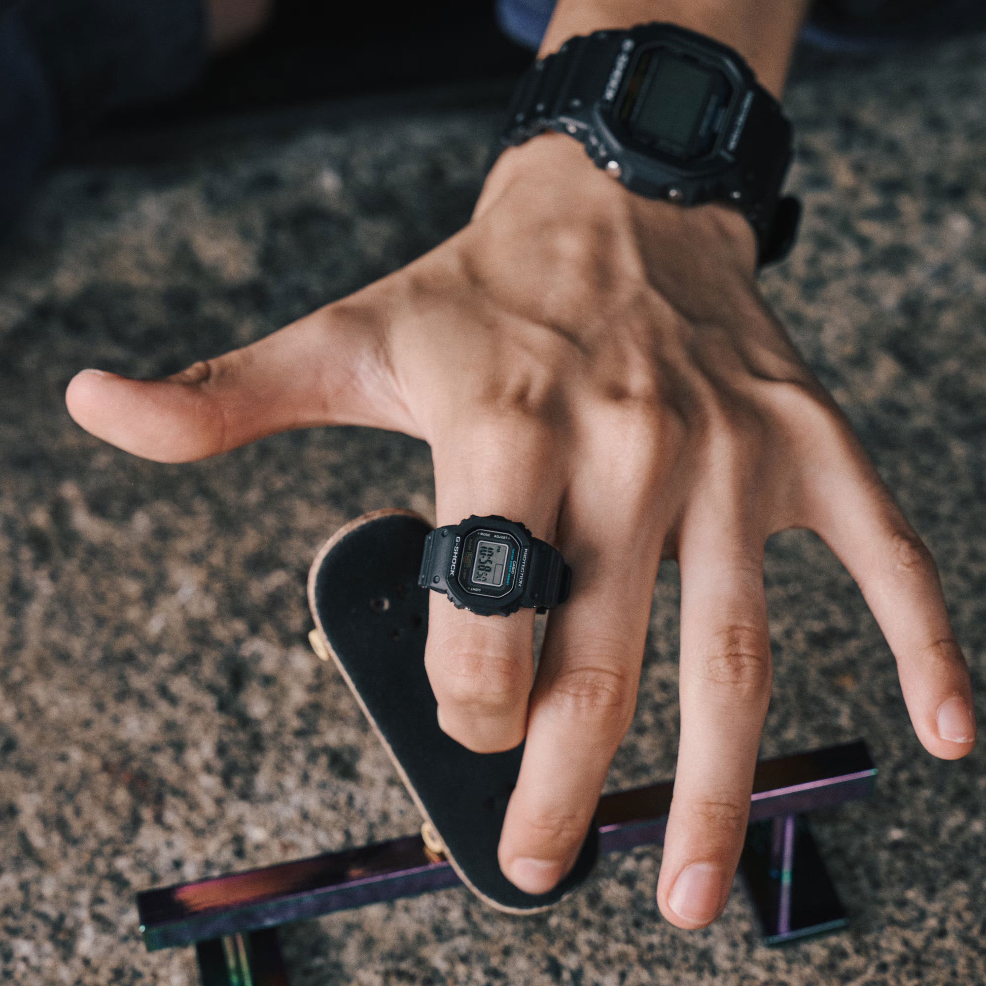 Casio Dwn-5600-1Dr Yüzük Saat