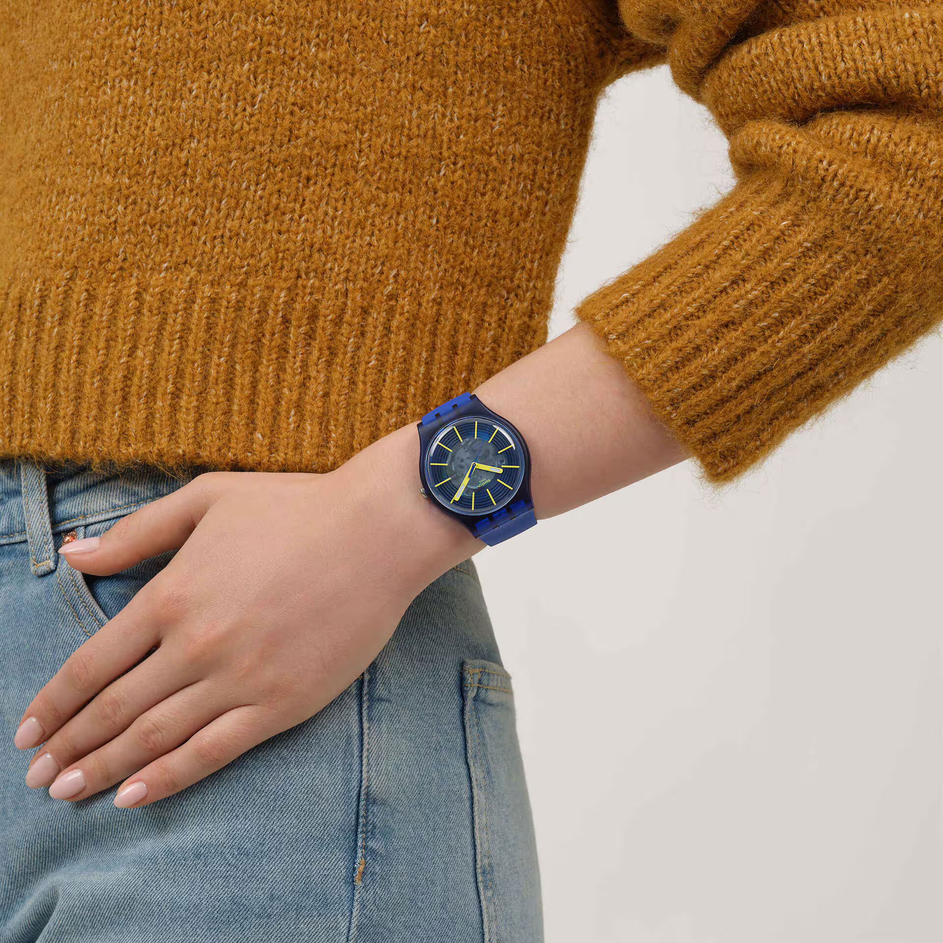 Swatch So29ı100 Revealed In The Depths