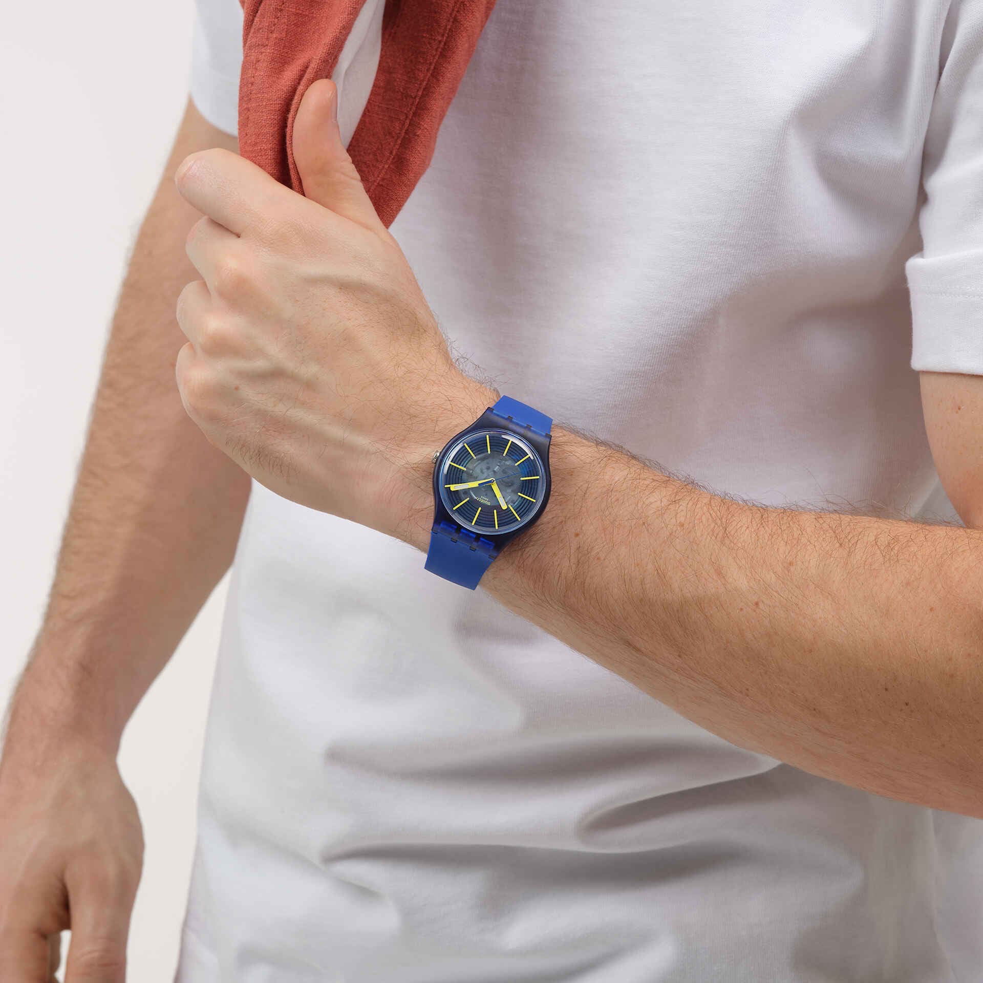 Swatch So29ı100 Revealed In The Depths