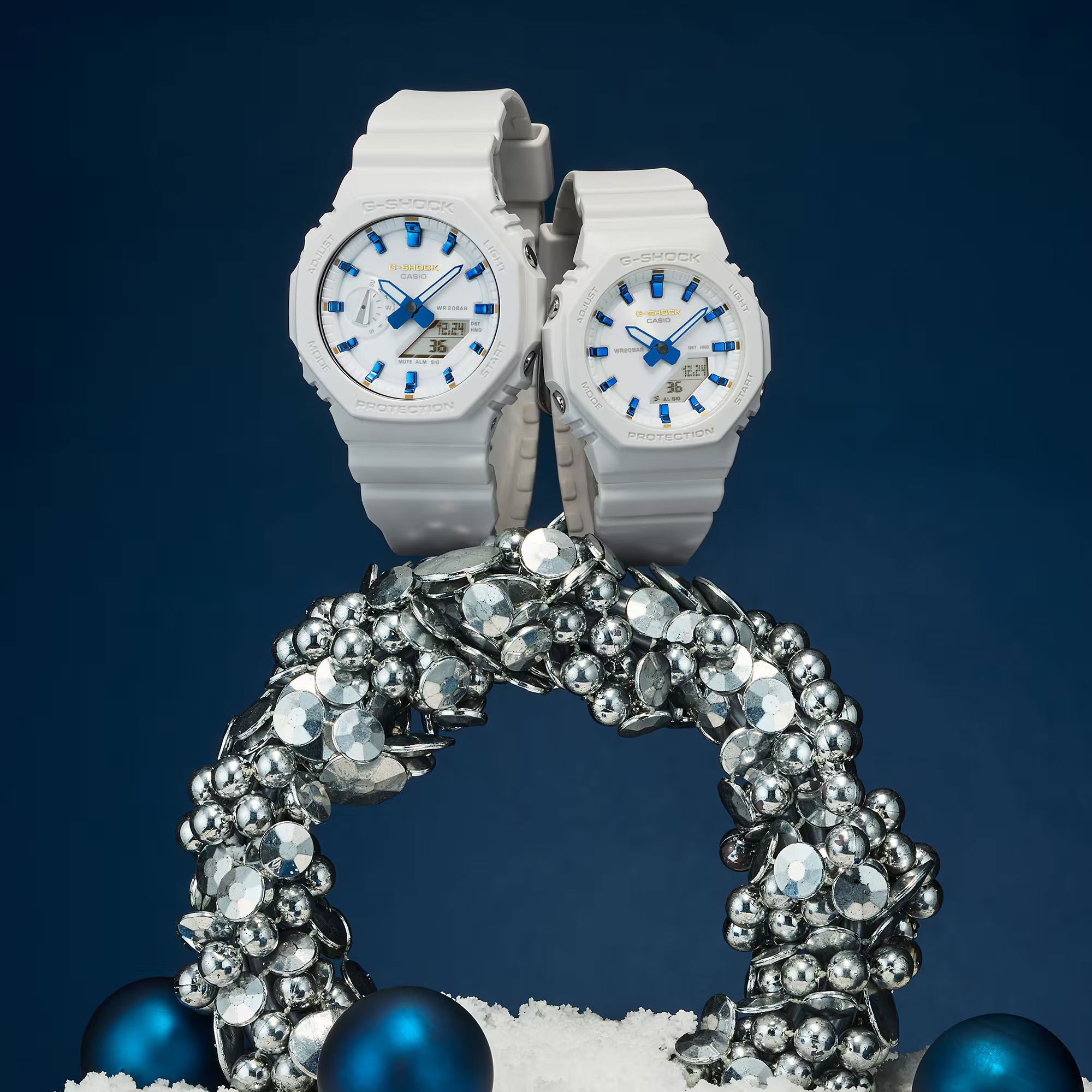 Casio Lov-25A-7Adr G-Shock Sevgililer Günü Özel Saat Seti