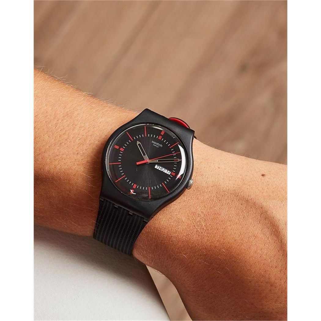 Swatch SUOB714 GAET Erkek Kol Saati